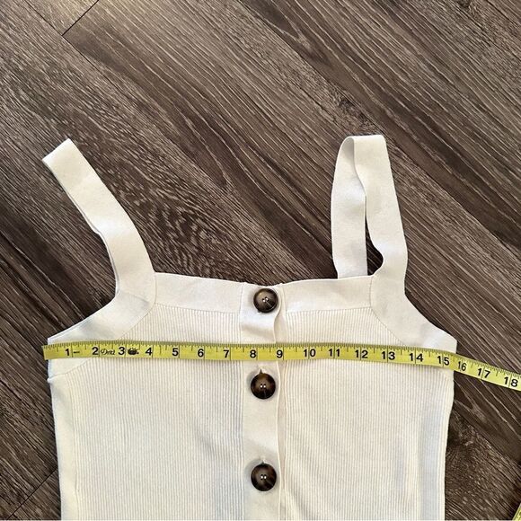 Naadam Button Up Sweater Tank New - Picture 4 of 5